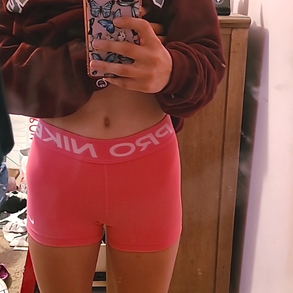 Pink nike pros